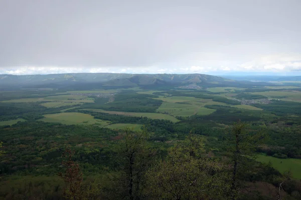 Vista Panorámica Cordillera Uraltau Monte Arvyakryaz Ural Sur Bashkiriya Rusia —  Fotos de Stock