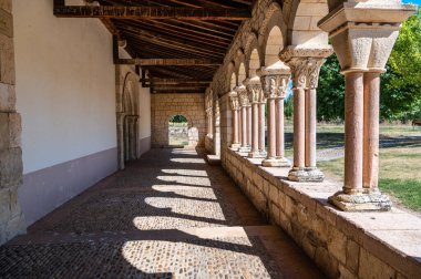 Duraton Nuestra Seora de la Asuncin Kilisesi, Segovia, 12. yüzyıl (İspanya))