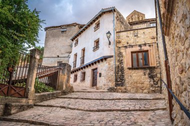 İspanya 'nın en güzel kasabalarından biri olan Segovia' nın Sepulveda ilindeki ortaçağ kasabası.