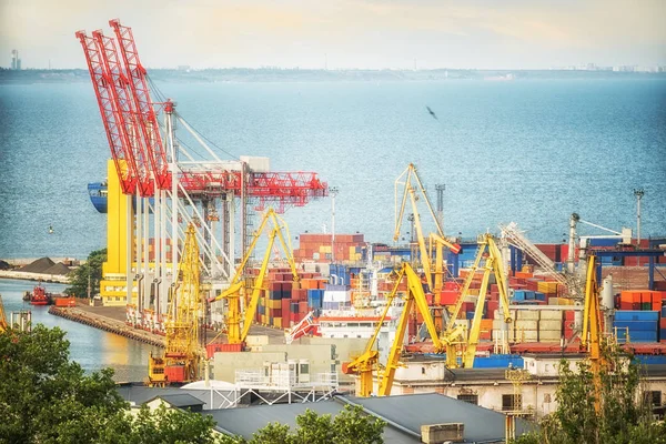 Vista Porto Guindastes Portuários Recipiente Cais Mar Negro Odessa — Fotografia de Stock