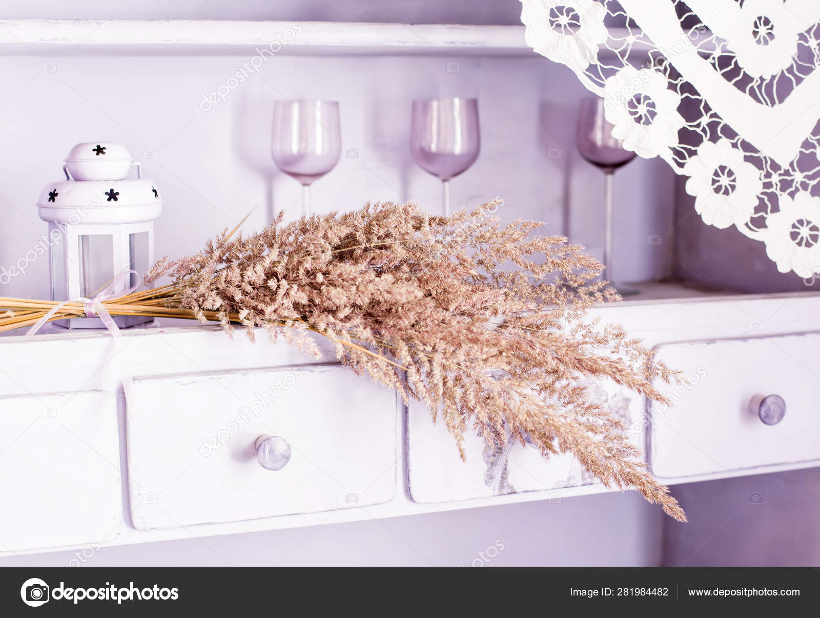 Simple Vintage Look Old Vintage Cabinet Bouquet Dry Field