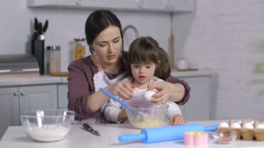 Kaseye yumurta breaking down sendromlu kız