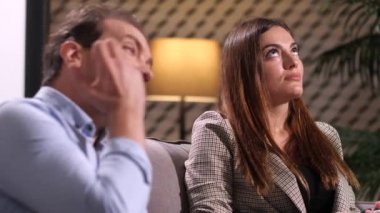 Psikolog ile randevu çift çatışma