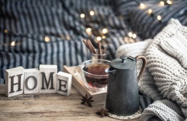 iç ev dekorasyonu ev yatak odası iç ahşap zemin üzerinde bir yazıt ile bir mektup