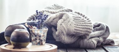 Oturma odası, metin için yer iç ahşap zemin üzerine örme kazak