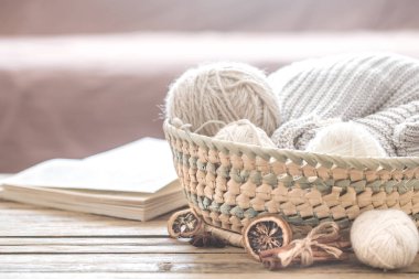 oturma odası, ev konfor kavramını bir dekor ile rahat sıcak natürmort