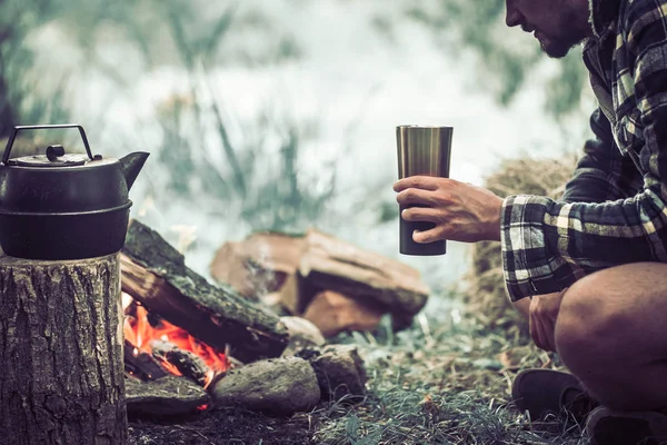 adam yangın niteliğine turistik tesisler ile kamp kavramı