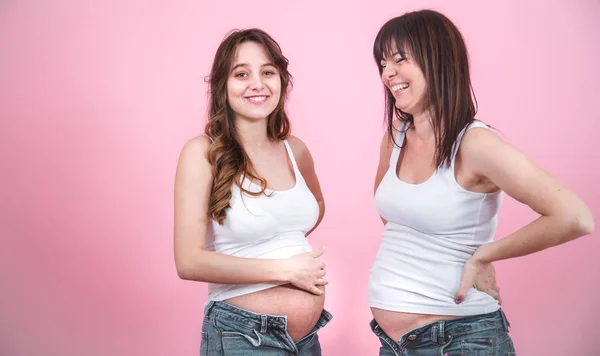 Concept Maternité Deux Belles Femmes Enceintes Avec Ventre Ouvert Jindes — Photo