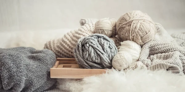 Cozy background Wallpaper with the yarn for knitting. — Stock Photo, Image