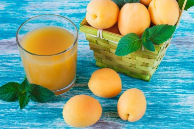 Kayısı sepeti min ile