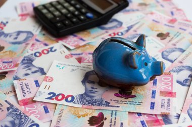 Kumbaralı 200 hryvnianın geçmişi, iş konsepti.