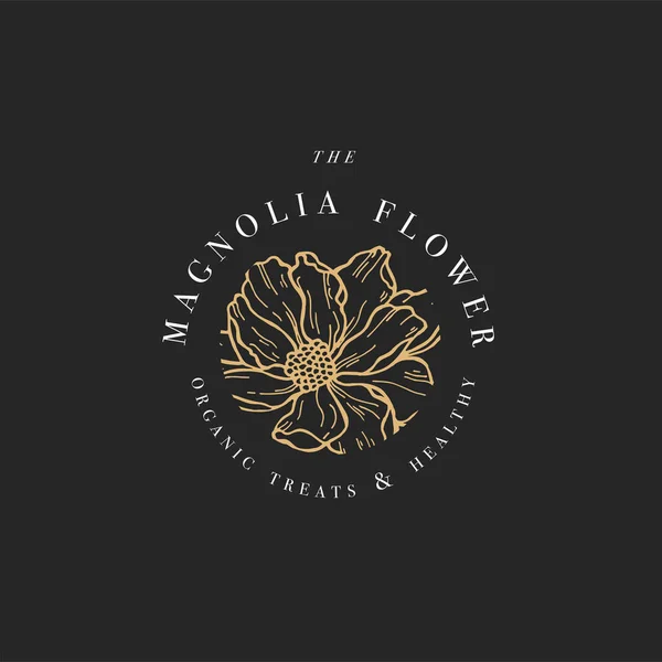 Dessin à la main vecteur magnolia fleurs logo illustration. Une couronne florale. Emblème floral botanique avec typographie sur fond blanc . — Image vectorielle