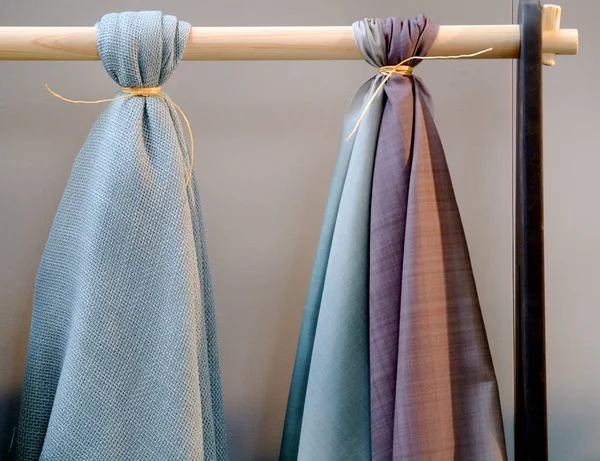  renkli kumaş artıkları