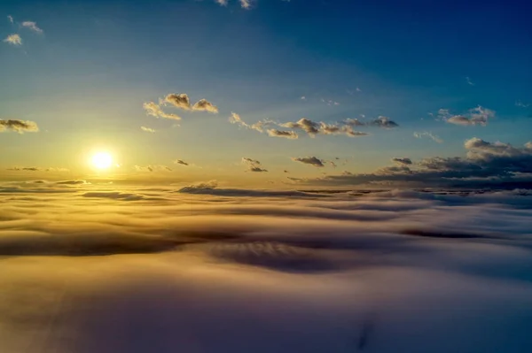 Wolkenmeer Und Sonnenaufgang — Stockfoto
