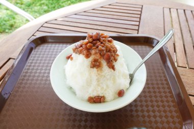 Kırmızı fasulye tıraş buz