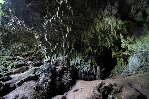 西表島の洞窟 — ストック写真