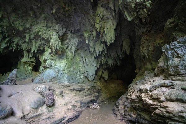 Cueva Isla Iriomote — Foto de Stock