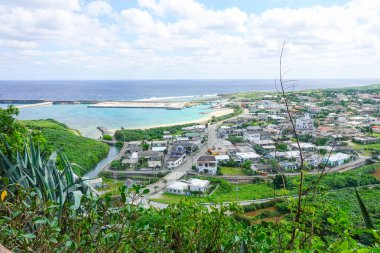 thindabana yonaguni adasında