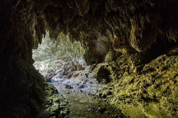 Gran Cueva Isla Iriomtoe — Foto de Stock