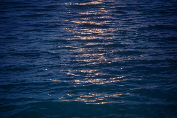 早朝の波 — ストック写真