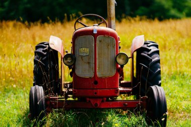 japonya'da eski traktör