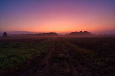Sonbaharda şafak söker hokkaido