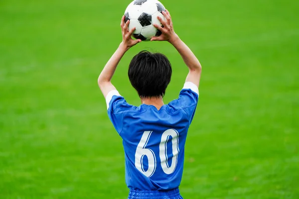 Jogando Bola Jogo Futebol — Fotografia de Stock