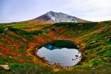 Hokkaido 'da asahidake ve Suribati Gölü