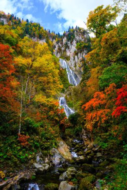 Hokkaido 'daki Hagoromo Şelalesi