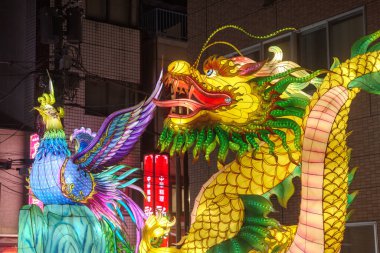 Çin festivalleri için ejderha süslemeleri