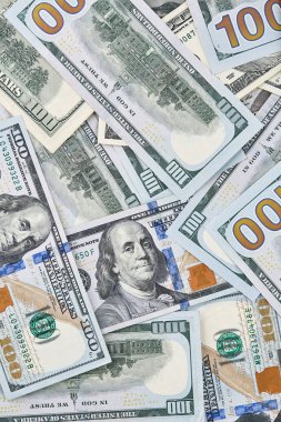 Bir sürü Amerikan dolarlık banknotlar. 100 dolar.