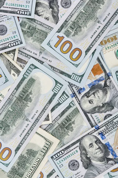 Bir sürü Amerikan dolarlık banknotlar. 100 dolar.