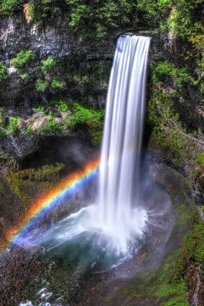 Rainbow Waterfalls Sunny Day Brandywine Falls Whistler Village Vancouver Beautiful — Stock Photo, Image