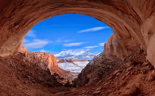 Malowniczy Widok Kanionu Jaskini Podróż Parku Narodowego Canyonlands Moab Utah — Zdjęcie stockowe