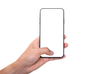 Beyaz arkaplanda yeni bir akıllı telefon var. 