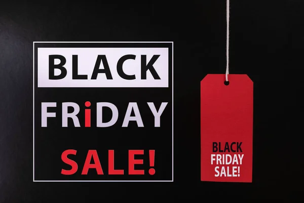 Black Friday Verkaufskonzept Red Sale Tag Farbe Auf Dem Schwarzen — Stockfoto