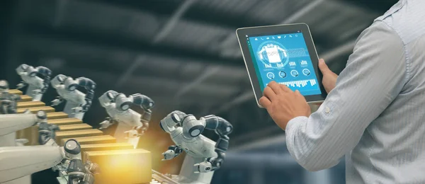 Iot Industrie Konzept Wirtschaftsingenieur Mit Software Augmented Virtual Reality Tablette — Stockfoto