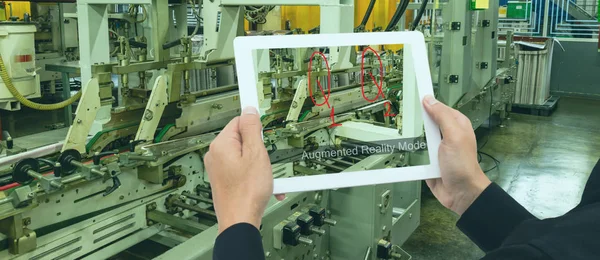 Iot Industry Concept Smart Factory Industrial Engineer Using Tablet Augmented — Zdjęcie stockowe