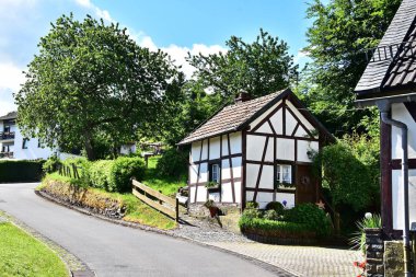 Dedenborn - bir Alman köyü