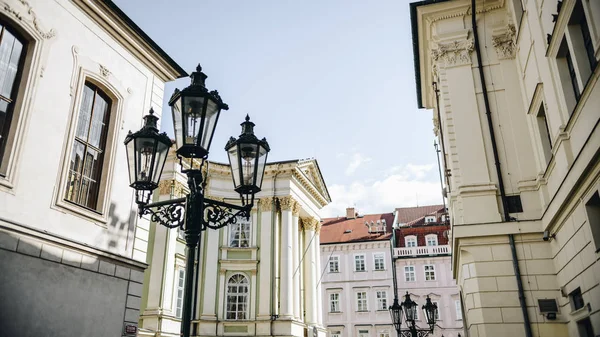 Prága Cseh Köztársaság Történelmi Utcákon Homlokzatok Senki Sem Stare Mesto — Stock Fotó