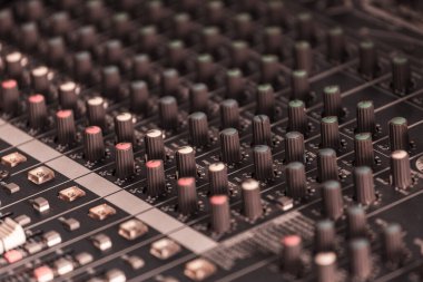 ses karıştırma konsolu harika