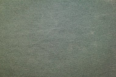 Yeşil gömlek doku buruşuk.