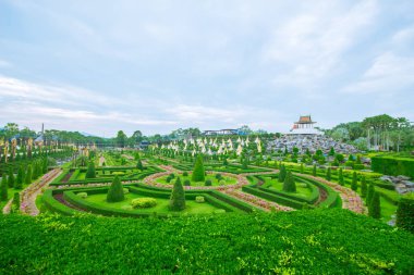 Nong Nooch Garden Pattaya Fransız bahçesi.