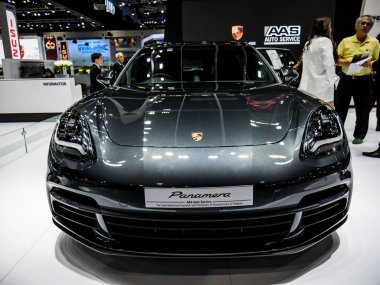 Porsche Panamera Motor Expo 2017'de sergileniyor.