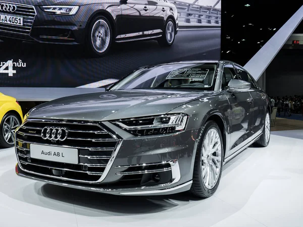 Audi a8 l em exposição no Salão Internacional do Automóvel de Bancoc 2018 em — Fotografia de Stock