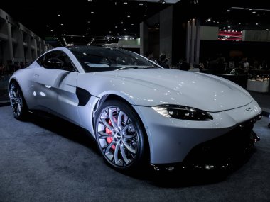 Aston martin vantage Bangkok Uluslararası Motor S ekranda