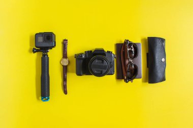 Seyahatte ekipman kavramının arka planı.