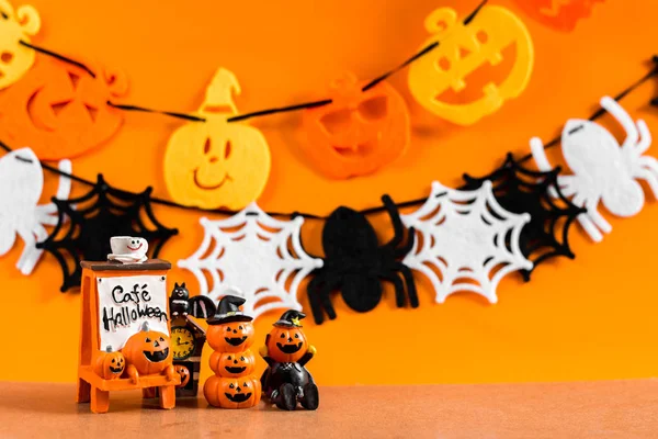 Süs seti Cadılar Bayramı festivali ile arka plan.