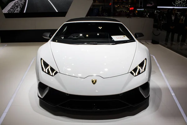 Lamborghini branco em exposição em Bangkok International Motor Exp — Fotografia de Stock