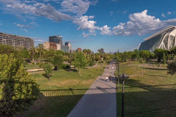 Jardim do rio Turia Jardin del, zona de lazer e desporto, Valência, Espanha — Fotografia de Stock